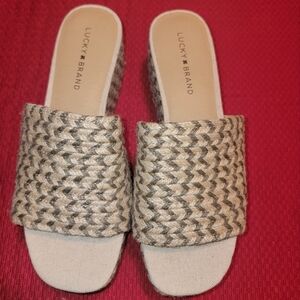Lucky Brand Women's Befanni Espadrille Wedge Sandal size 9M. Woven jute